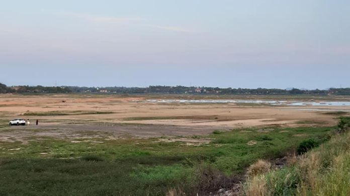 Drought-hit Mapprachan reservoir in Nongprue sub-district, one of the main water reserves supply to Pattaya City and the surrounding areas.