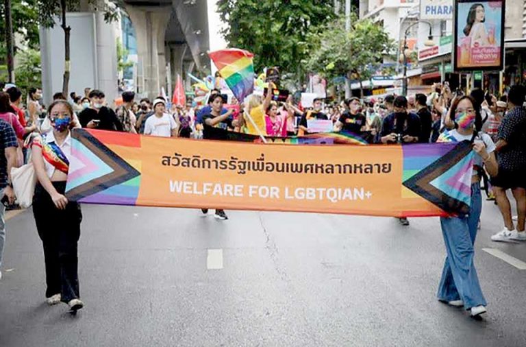 Thailand holds first official pride parade to support equality