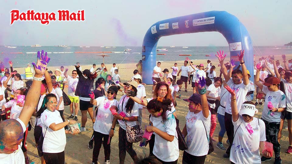 Fun Run and colourful female competitors, Pattaya, Thailand, 2018